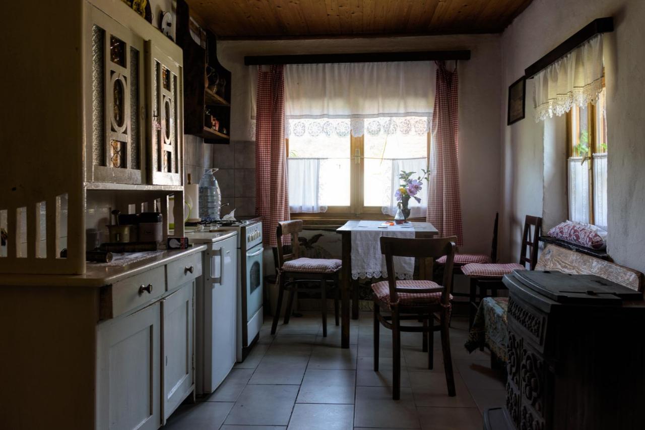Apartment Eko Etno Selo Stara Kapela, Pavina Kuca Екстериор снимка